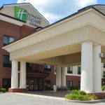Photo preview of Holiday Inn Express & Suites – Fairmont