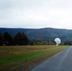 Trail leading to the Green Bank telescope, WV