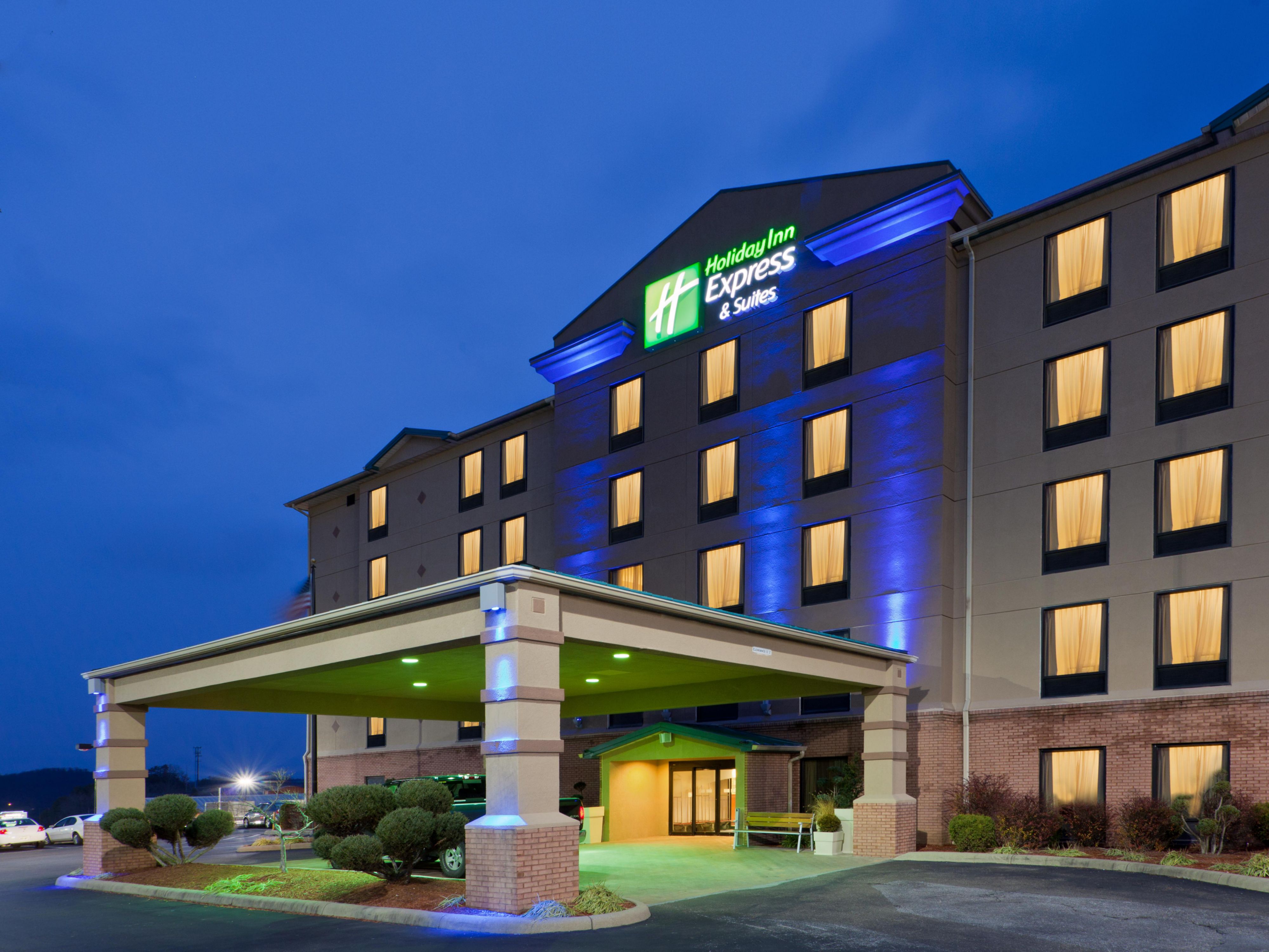 Holiday Inn Expres Charleston Southridge jpg Almost Heaven West