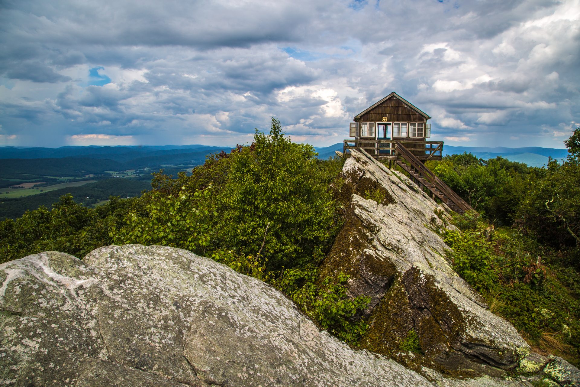 Your Guide To The Appalachian Trail In West Virginia - Almost Heaven ...