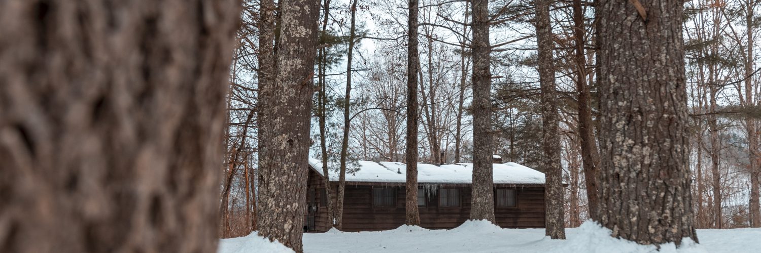 Get Warm In These 5 Cozy Cabins For The Holidays Almost Heaven