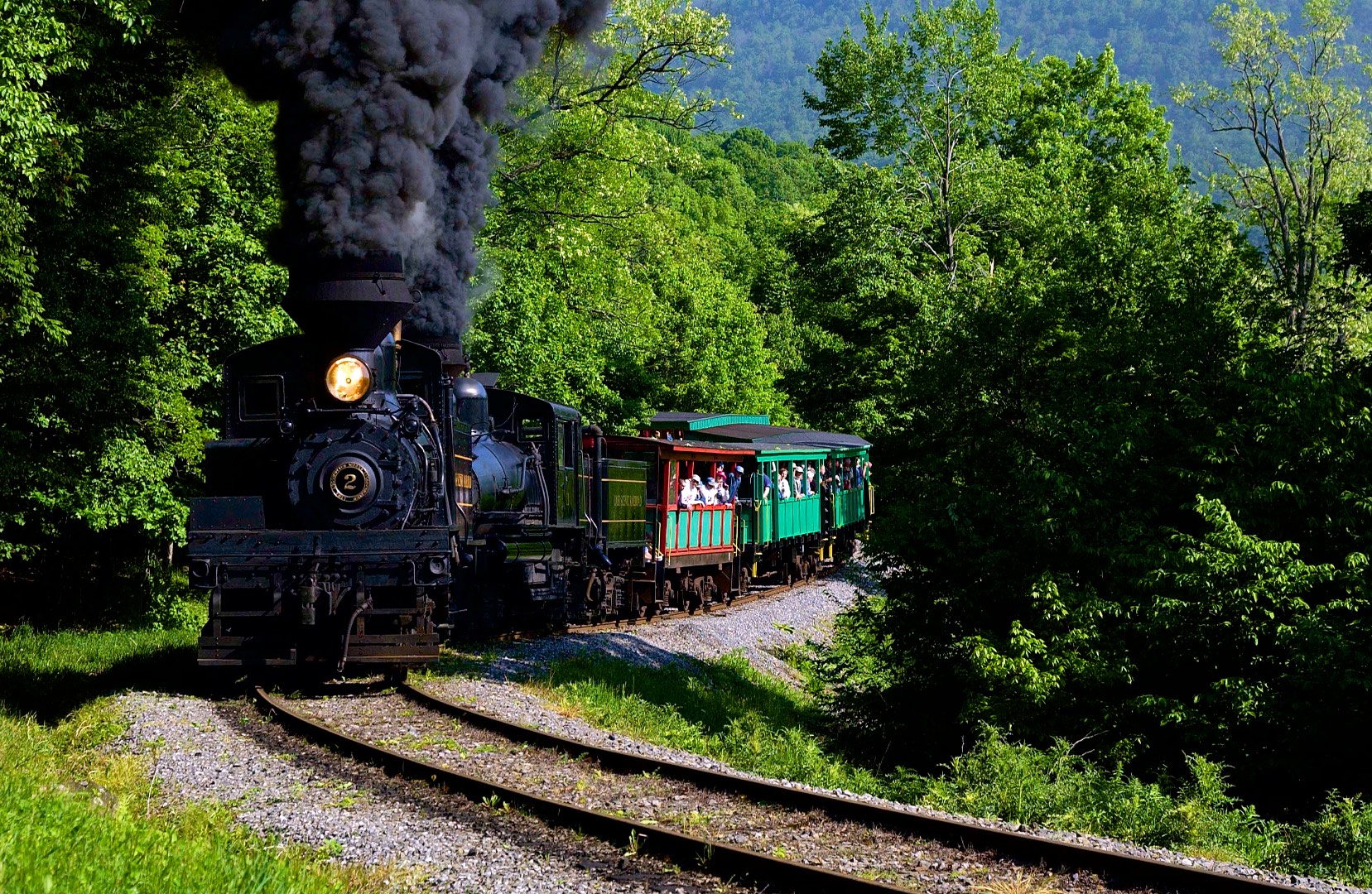 west virginia tourist trains