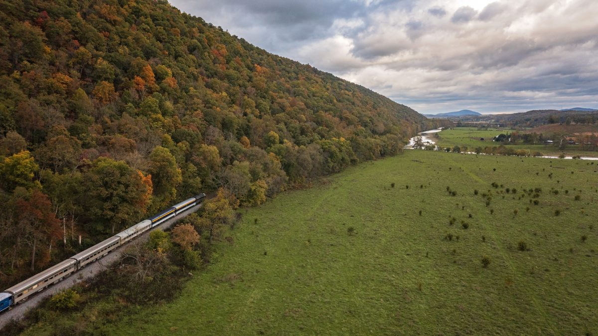 Scenic Trains - Almost Heaven - West Virginia