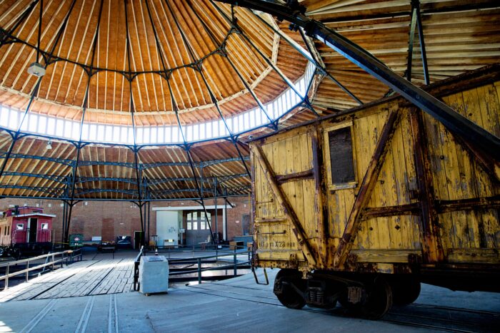 Martinsburg Round House, interior